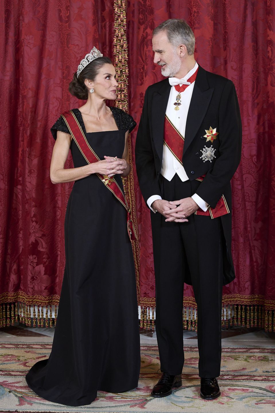 Królowa Letizia zadaje szyku na uroczystej kolacji