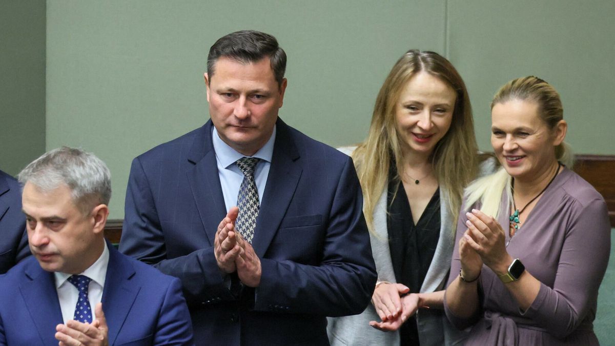 18. posiedzenie Sejmu X kadencjiFot. Wojciech Olkusnik/East News, Warszawa, 25.09.2024.  18. posiedzenie Sejmu X kadencji. Lawy rzadowe. N/z: Andrzej Domanski, Krzysztof Gawkowski, Krzysztof Paszyk, Agnieszka Dziemianowicz-Bak, Barbara Nowacka.Wojciech Olkusnik