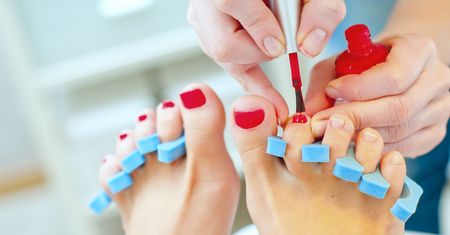 Bezpieczny pedicure