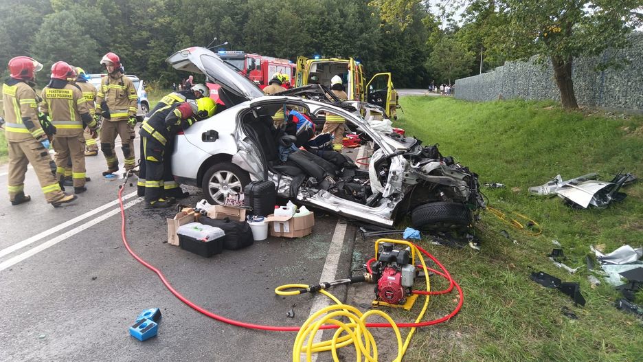 Wypadek na drodze krajowej nr 51 w Ługwałdzie
