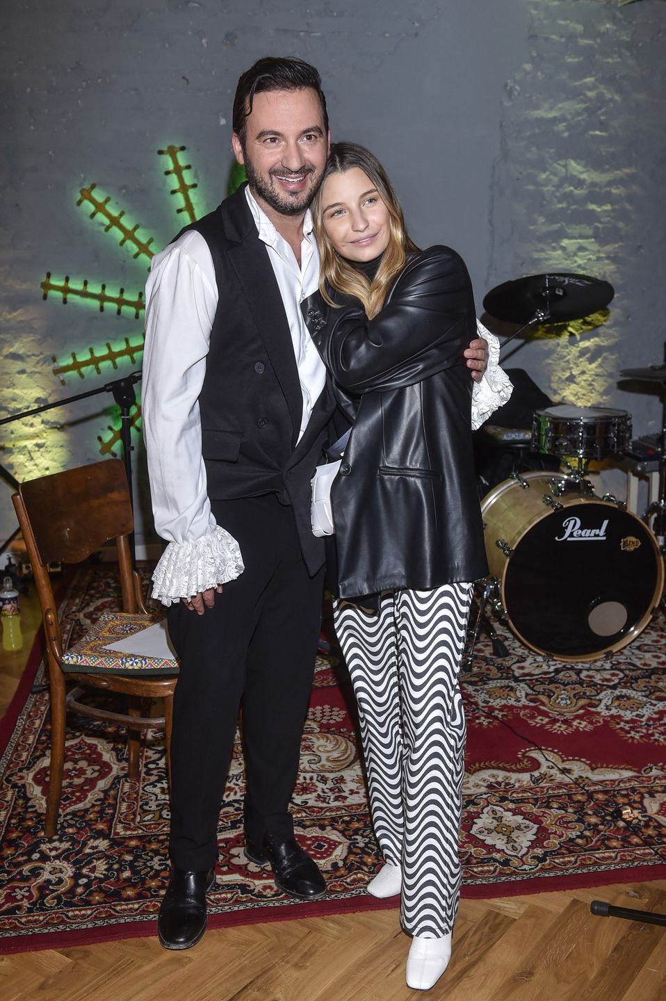 Julia Wieniawa wspiera Stefano Terrazzino podczas otwarcia jego restauracji
