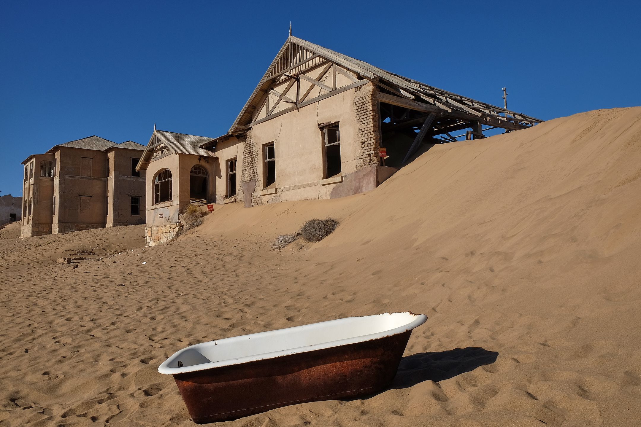 Kolmanskop można zwiedzać