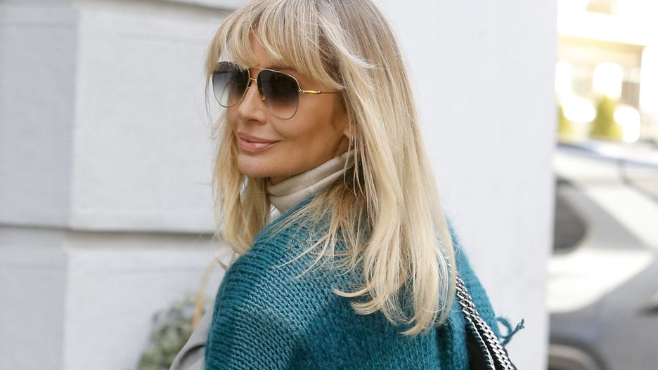 Agnieszka Woźniak-Starak często widywana jest z czarną torbą oversize
