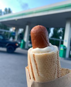 Półfinalista MasterChefa przetestował hot-dogi na stacjach. Oto lider