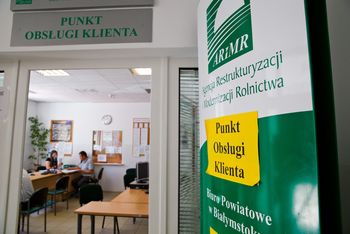 ARiMR podsumowuje kampanię dopłat. Ile wniosków z woj. podlaskiego?