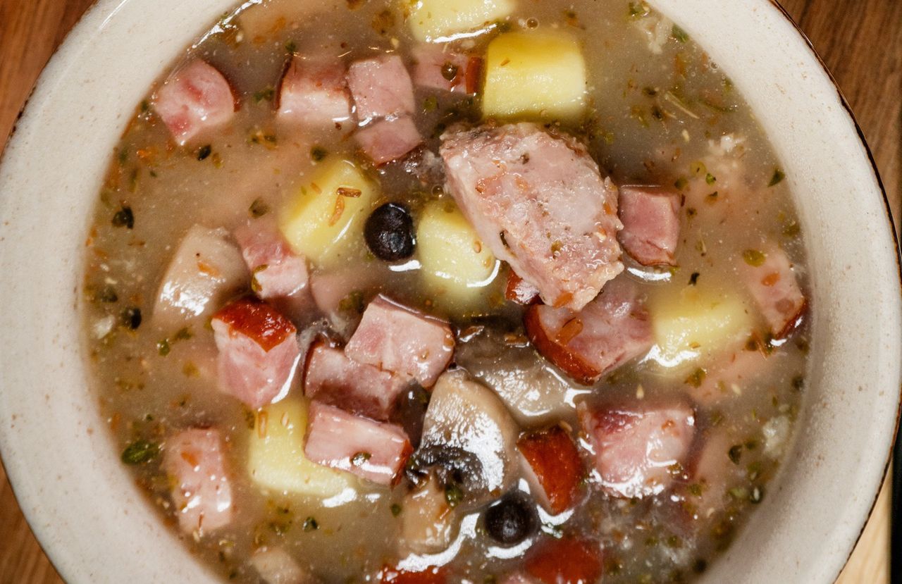 Włóż do żurku zamiast jajek. Rodzina będzie kręcić nosem, ale po pierwszej łyżce zmienią zdanie