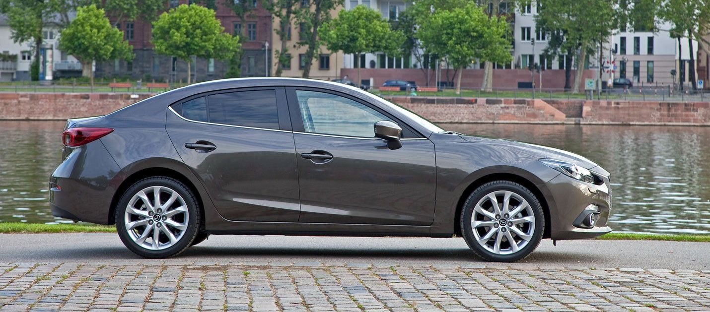 Nowa Mazda3 sedan w pełnej krasie [galeria] 14