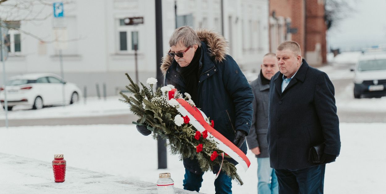 Mija 79 lat od zakończenia działań wojennych w Płocku [Zdjęcia]