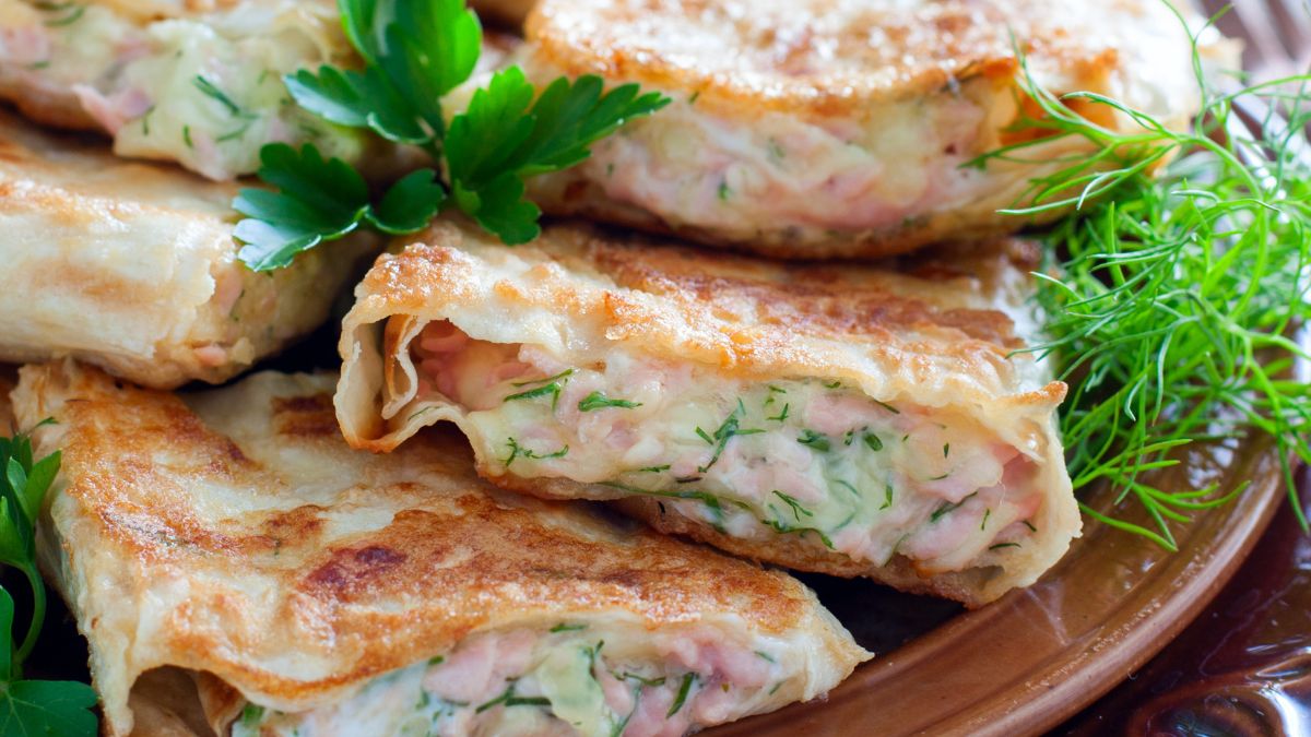 Lawasz z kiełbasą i serem robi furorę na  domówkach