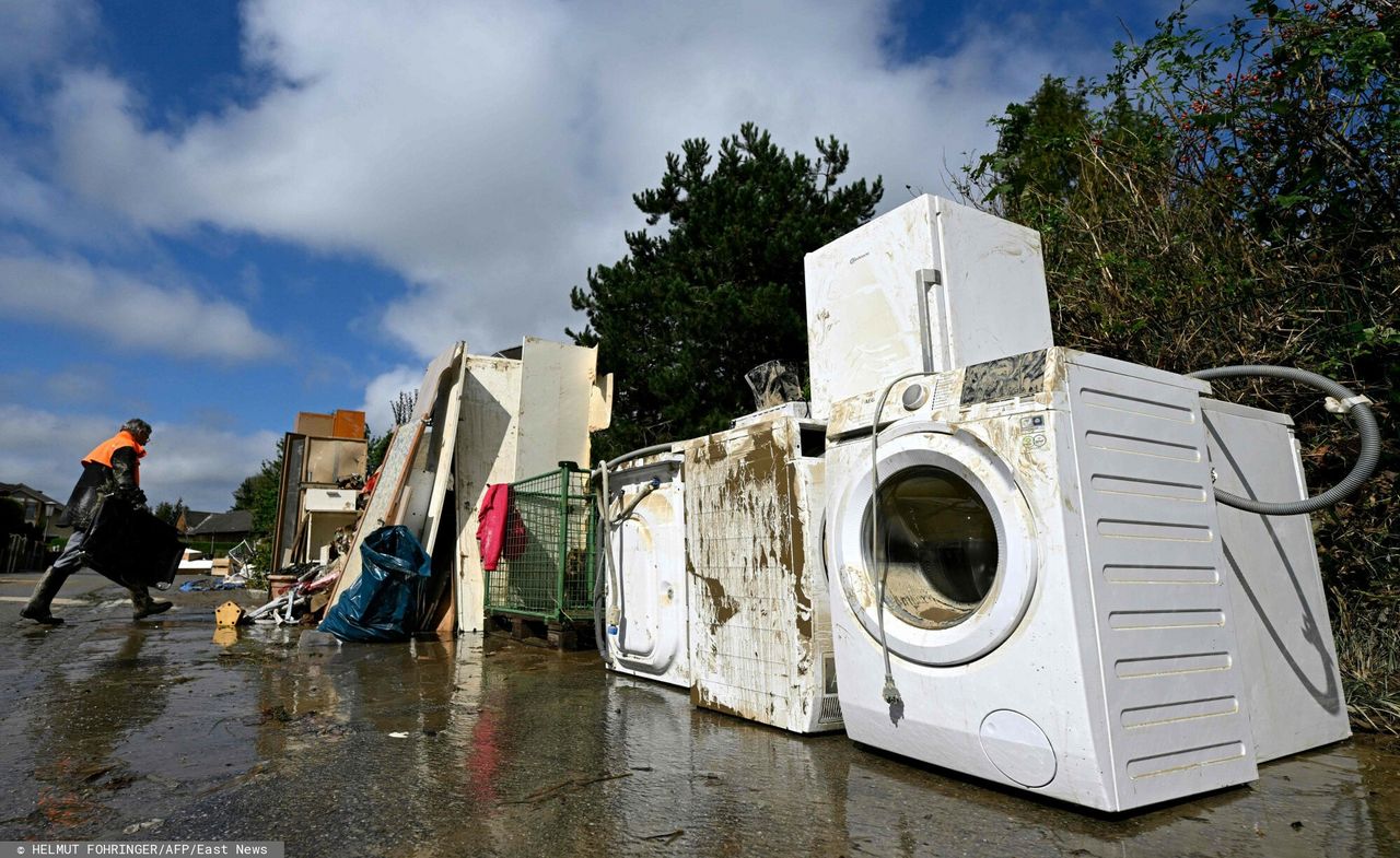 Austria assesses flood damage