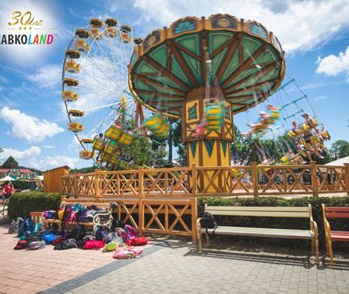 Czerwone strefy w Polsce. Rabkoland zawiesił działalność i zwolnił kilkadziesiąt osób