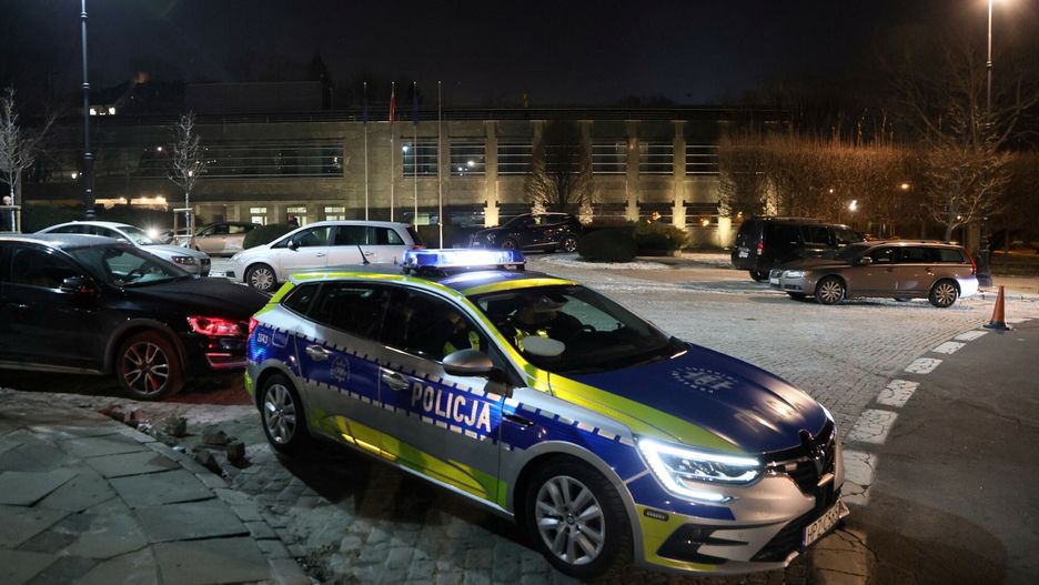 Policja zatrzymała polityków PiS w Pałacu Prezydenckim po 19-tej