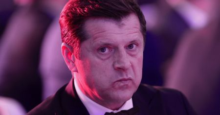 Cezary Kucharski TRAFIŁ DO SZPITALA! Jest w bardzo ciężkim stanie: "Został wprowadzony w stan śpiączki farmakologicznej"
