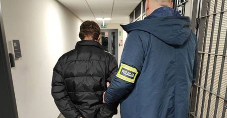 Chcieli odejść z pracy. Zostali wywiezieni do portu i brutalnie pobici