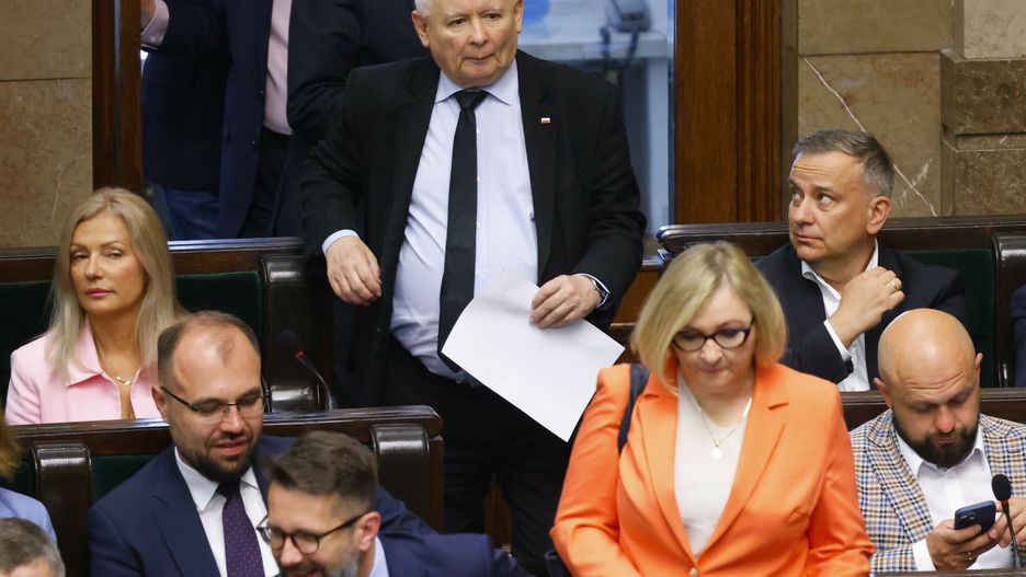 13. posiedzenie Sejmu X kadencji
14.06.2024 Warszawa Sejm 13. posiedzenie Sejmu X kadencji Fot. Filip Naumienko/REPORTER
N/z: Radoslaw Fogiel, Krzysztof Szczucki, Jaroslaw Kaczynski, Barbara Bartus
Filip Naumienko/REPORTER