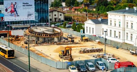 Sosnowiec. Remont placu przed dworcem kolejowym, będzie militarna niespodzianka