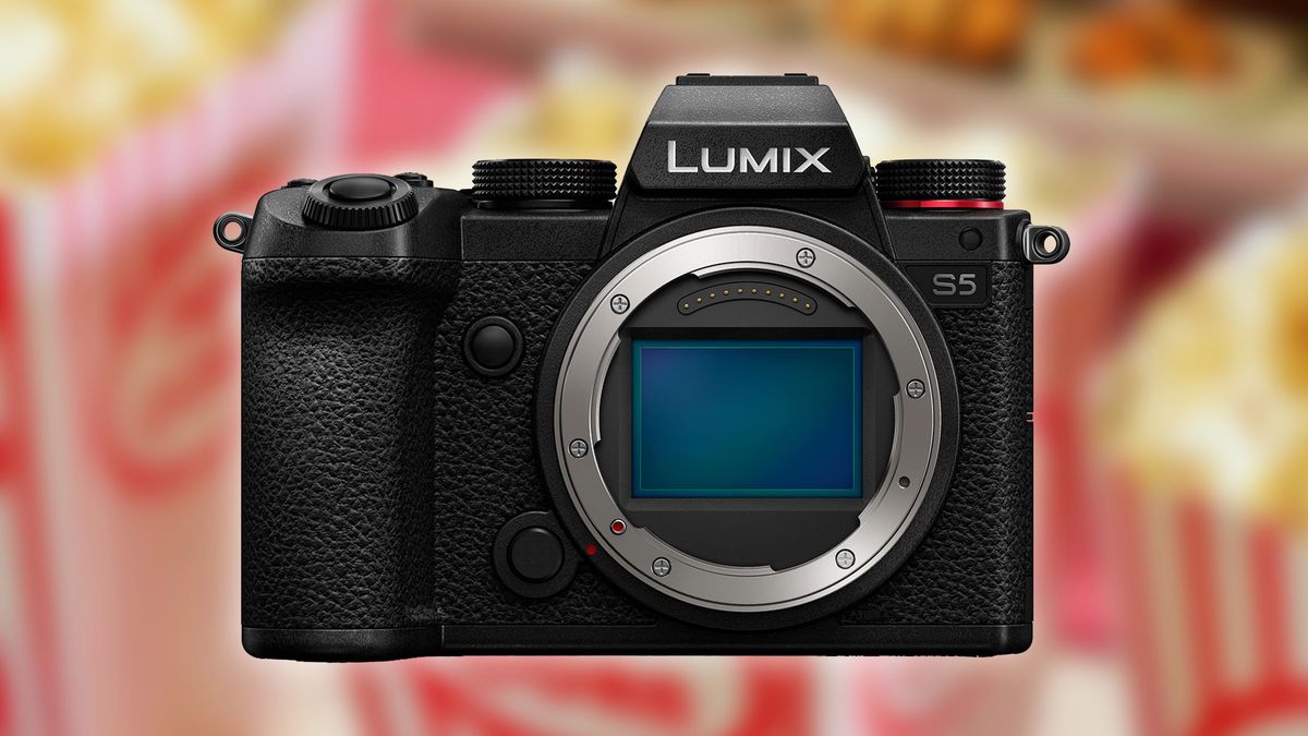 Panasonic Lumix S5 – niewielka pełna klatka dla filmowców i fotografów 1