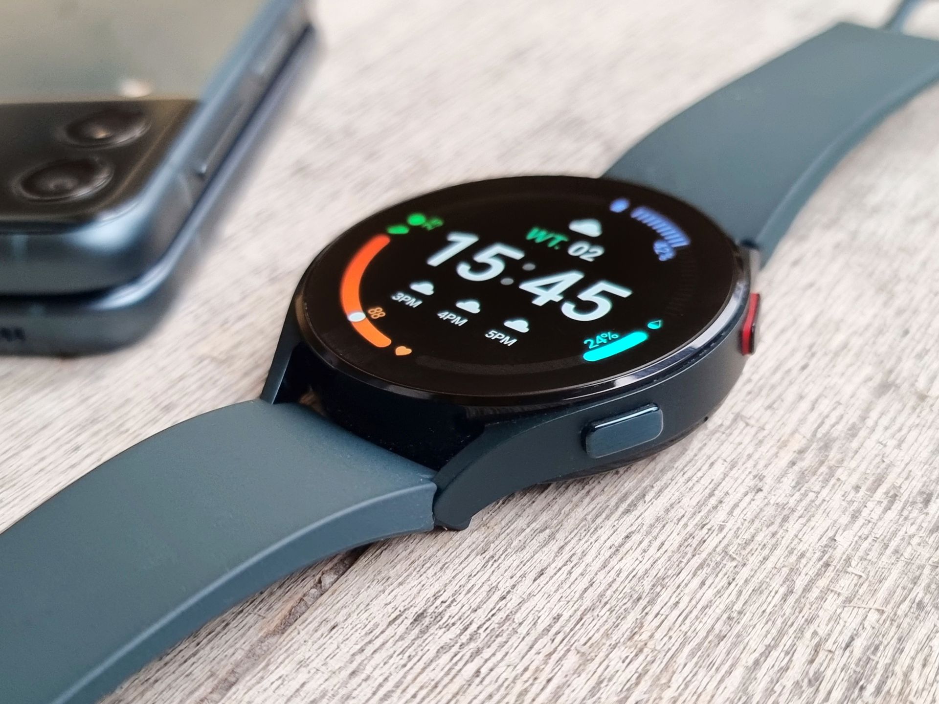 Galaxy Watch 4 to zmarnowany przepis na sukces. Samsung miał wszystko, by zrobić zegarek idealny 3