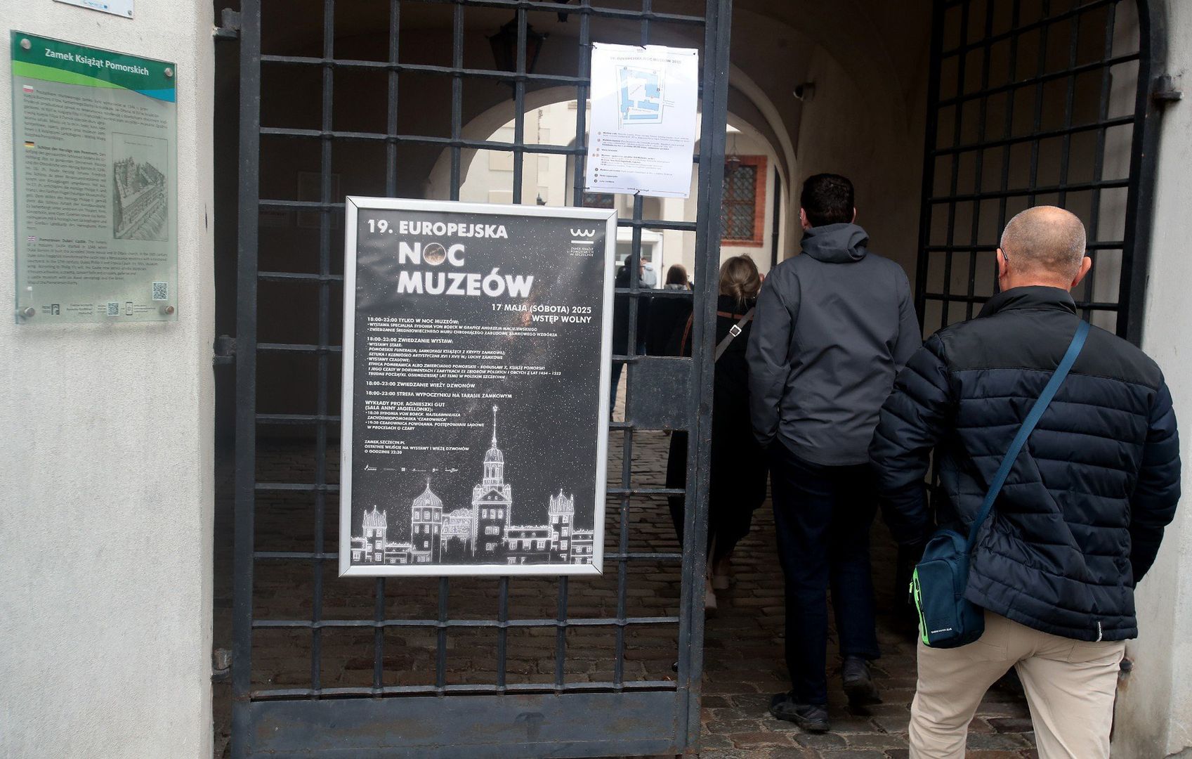 Chcesz zobaczyć więcej zdjęć? Przewiń stronę w dół.
