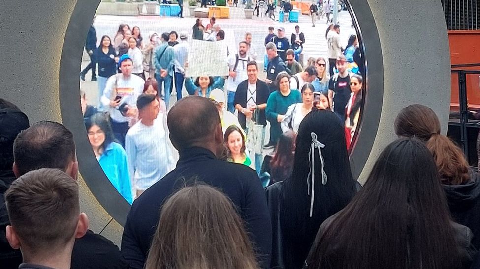 Portal między Nowym Jorkiem a Dublinem