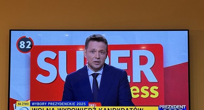 Sukces „Super Expressu”, porażka dziennikarstwa [OPINIA]
