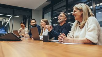 Cztery pokolenia na rynku pracy. Oto czym się różnią między sobą baby boomerzy, "iksy", "igreki" i "zetki"