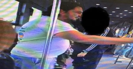 Skandal, co zrobił w tramwaju. Pokazali twarz mężczyzny