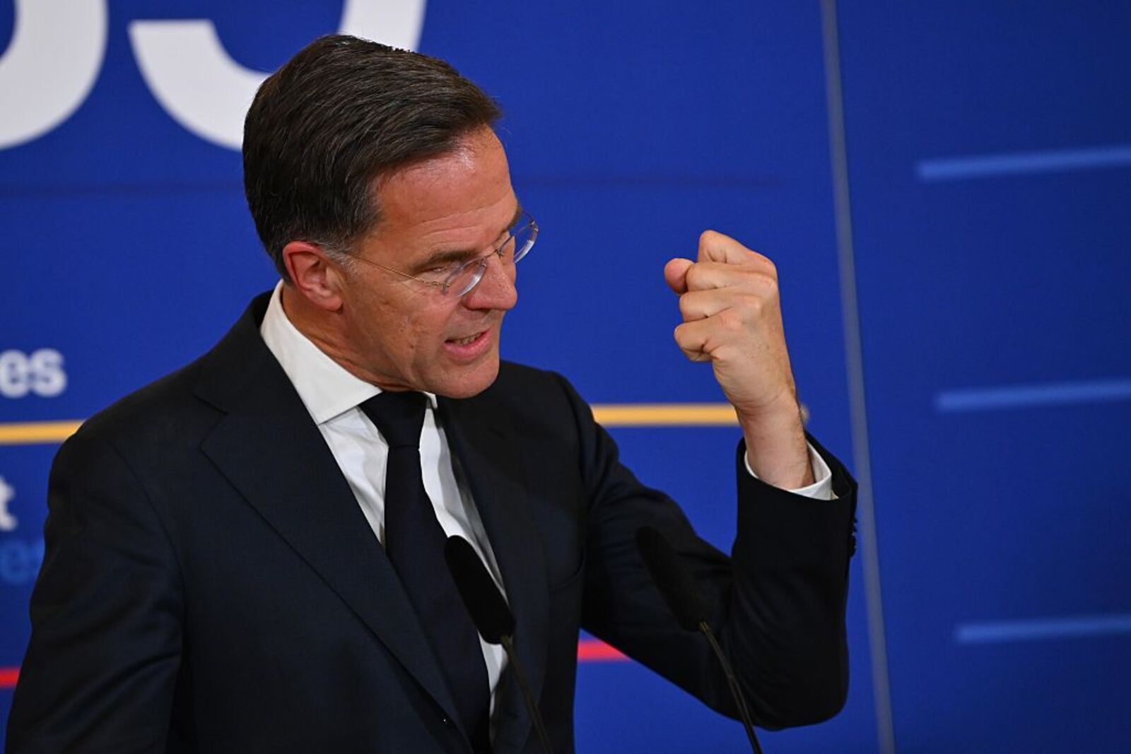 "Konsekwencje będą druzgoczące". Szef NATO grozi Rosji