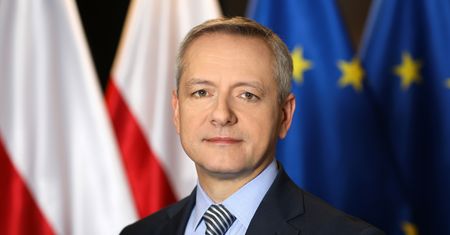 Ministerstwo Cyfryzacji uspokaja w sprawie nowej aplikacji. Nie będzie śledzenia użytkowników