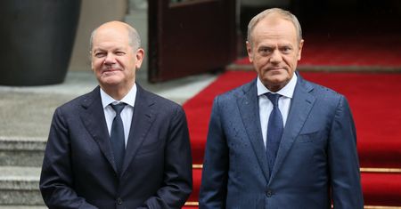 Zaniepokojenie w Kijowie. Tusk pomija Niemcy w swoim planie