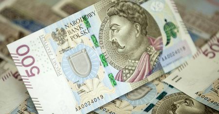 Banknot 500 zł od lutego w obiegu. Zobacz, jak będzie wyglądał! (zdjęcia)