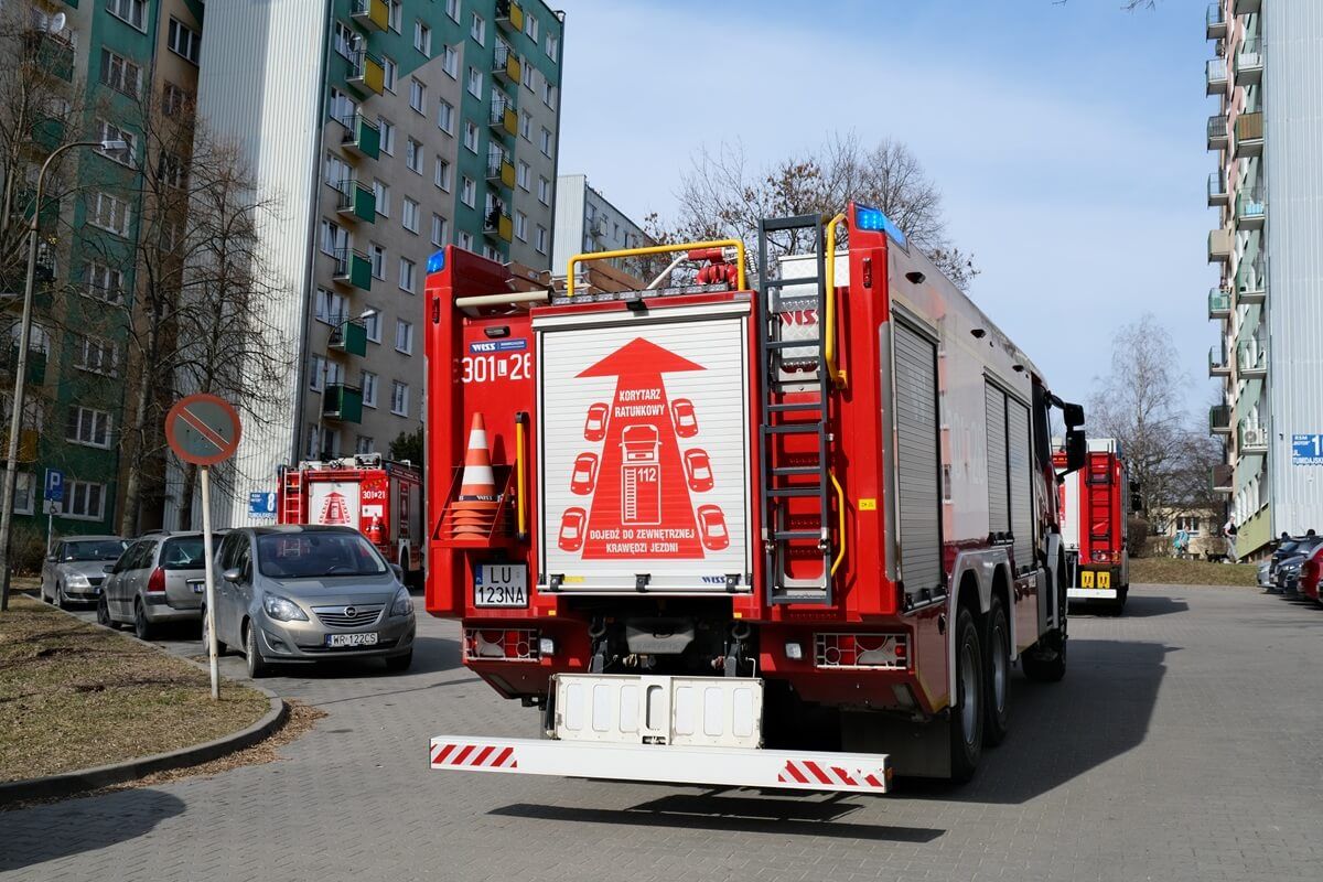 Interwencja straży pożarnej przy ul. Tumidajskiego w Lublinie