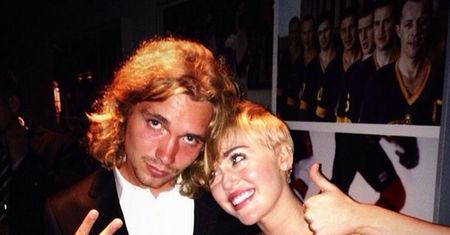 Miley i jej "bezdomny" zebrali już 200 TYSIĘCY DOLARÓW!