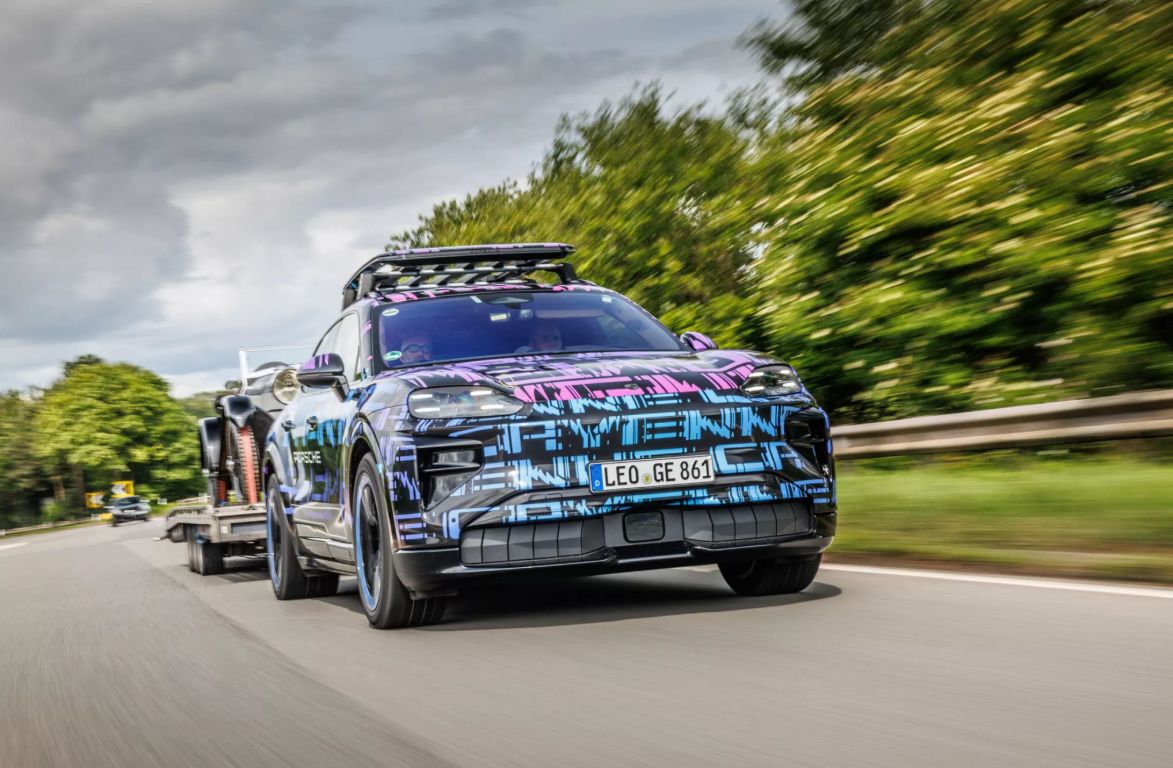 Porsche Cayenne Electric