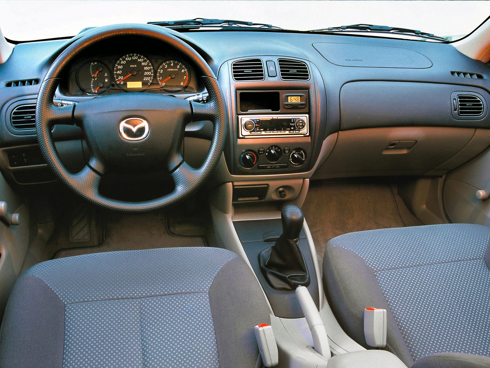 Mazda 323