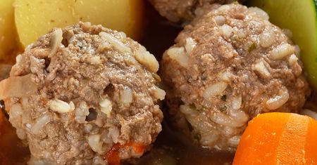 Jeżyki to nietypowe kotlety z mięsa mielonego. Tak pyszne, że nawet teściowa pochwali