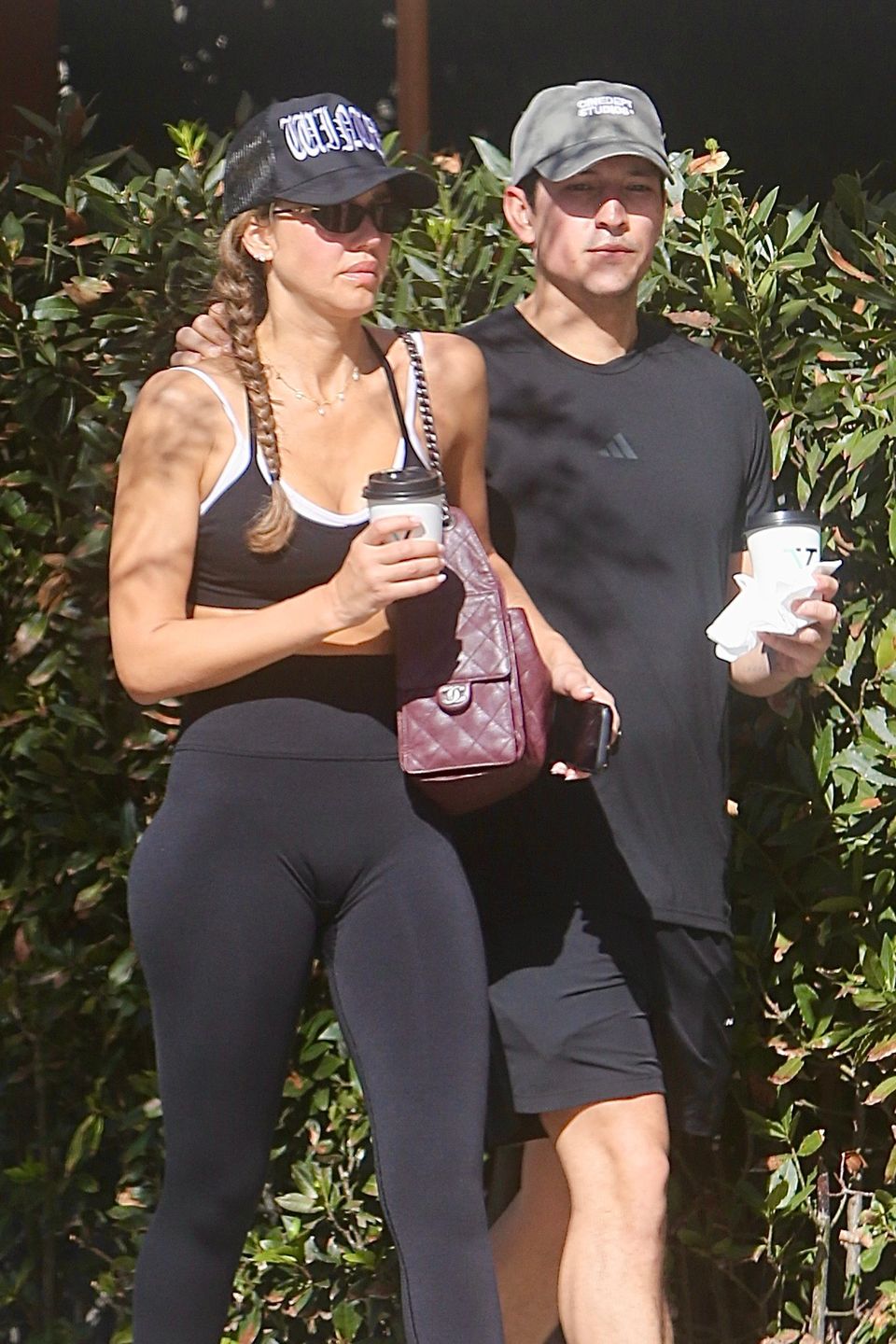 Jessica Alba i Danny Ramirez