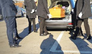 Makabryczne odkrycie na Pradze-Południe. Zwłoki w krzakach