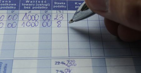 E-faktura od 1 stycznia 2022 r. Ustawa czeka na podpis prezydenta