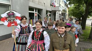 Korowód na otwarcie Dni Opoczna 2025 z okazji 660-lecia nadania praw miejskich