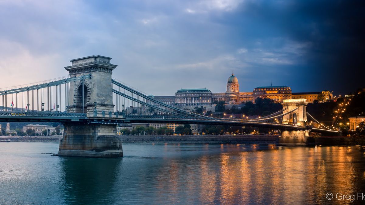 Budapesztańska dnio-noc ukazuje piękno charakterystycznych zakamarków miasta 1