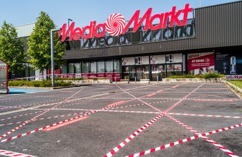 Obniżki w Media Markt. Markowy sprzęt do włosów od 99,99 zł