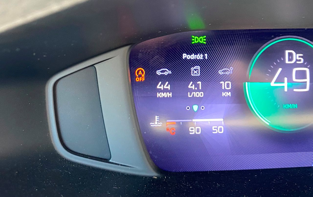 Widzisz taką kontrolkę? Szykuj pieniądze na mechanika
