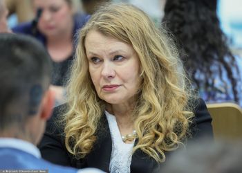 Posłanka KO nie gryzie się w język. "Dosyć tej rozchybotanej łódeczki"
