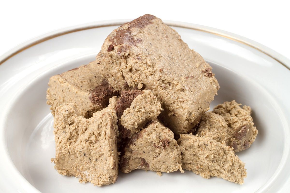 Craft your homemade Halva: A recipe for a delicious and healthy snack