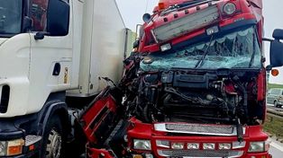 A4: Dwa tiry zablokowały ruch w kierunku Zgorzelca. Są objazdy