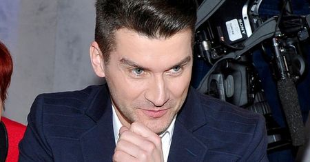 Tak Tomasz Kammel wyglądał w MŁODOŚCI. 30 lat temu był prawie łysy i wyglądał jak Zayn Malik (FOTO)