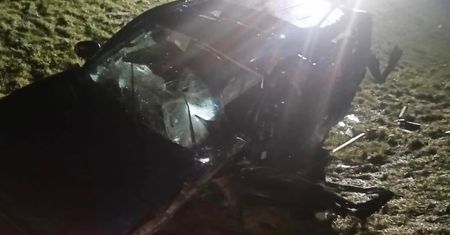 Tragiczny finał wypadku na S12. Kierowca forda zmarł w szpitalu. Policjanci szukają świadków zdarzenia