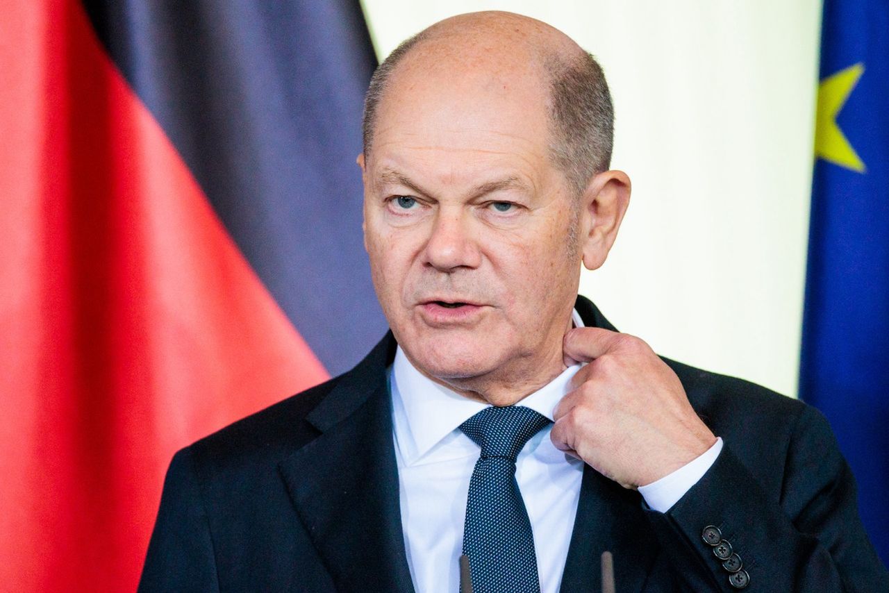 Scholz's coalition unveils tax relief, boosts family benefits