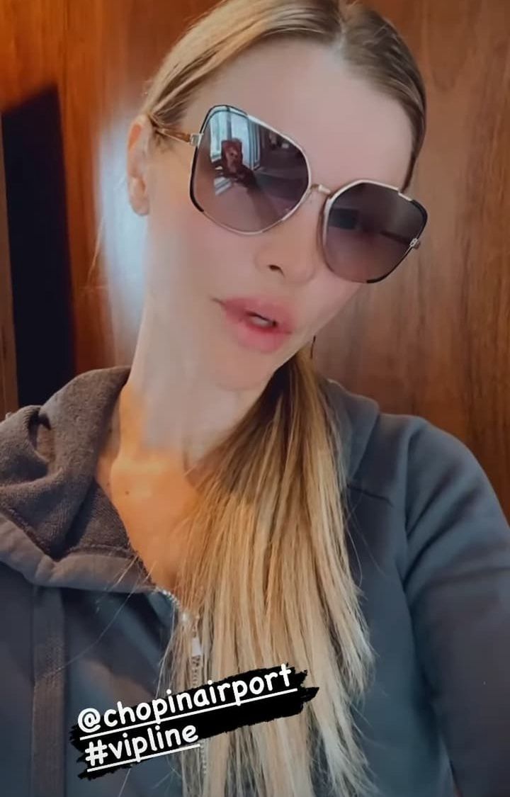 Joanna Krupa ląduje awaryjnie w Warszawie